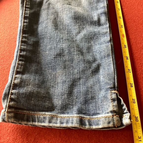 Stonewashed denim capris size 8 - Picture 3 of 4